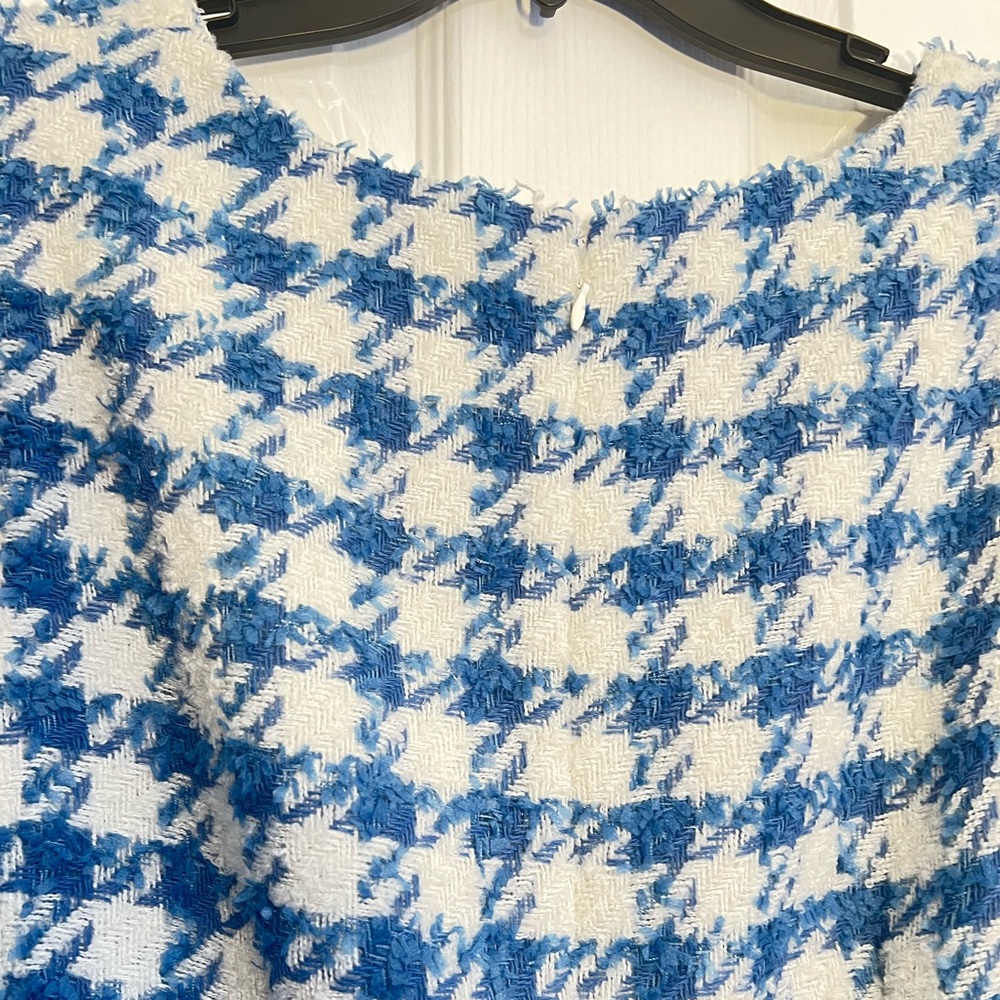 Chevron Winter Dress - Ann Taylor NWT - Picture 6 of 7